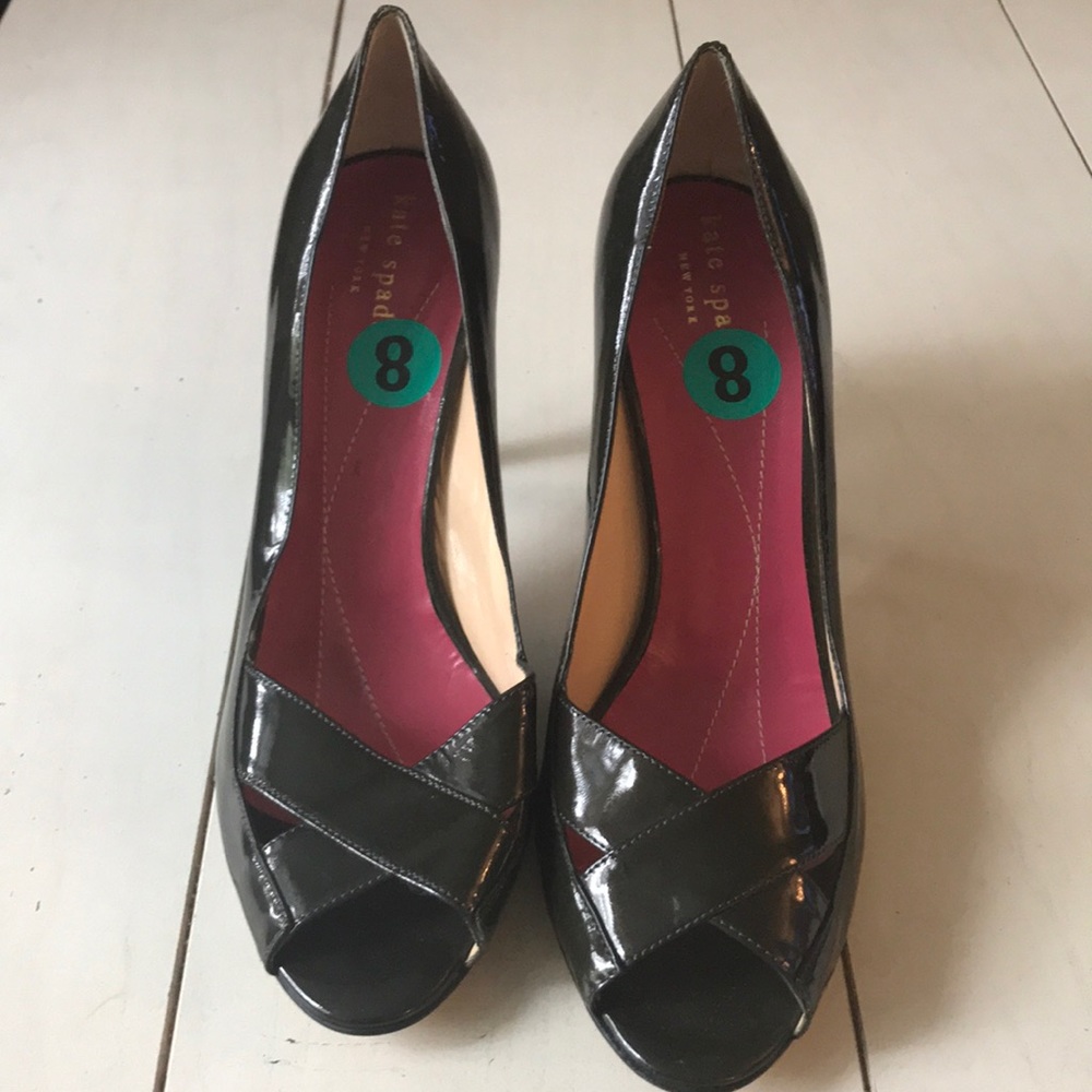 Kate Spade size 8 patent heel. Dark green.